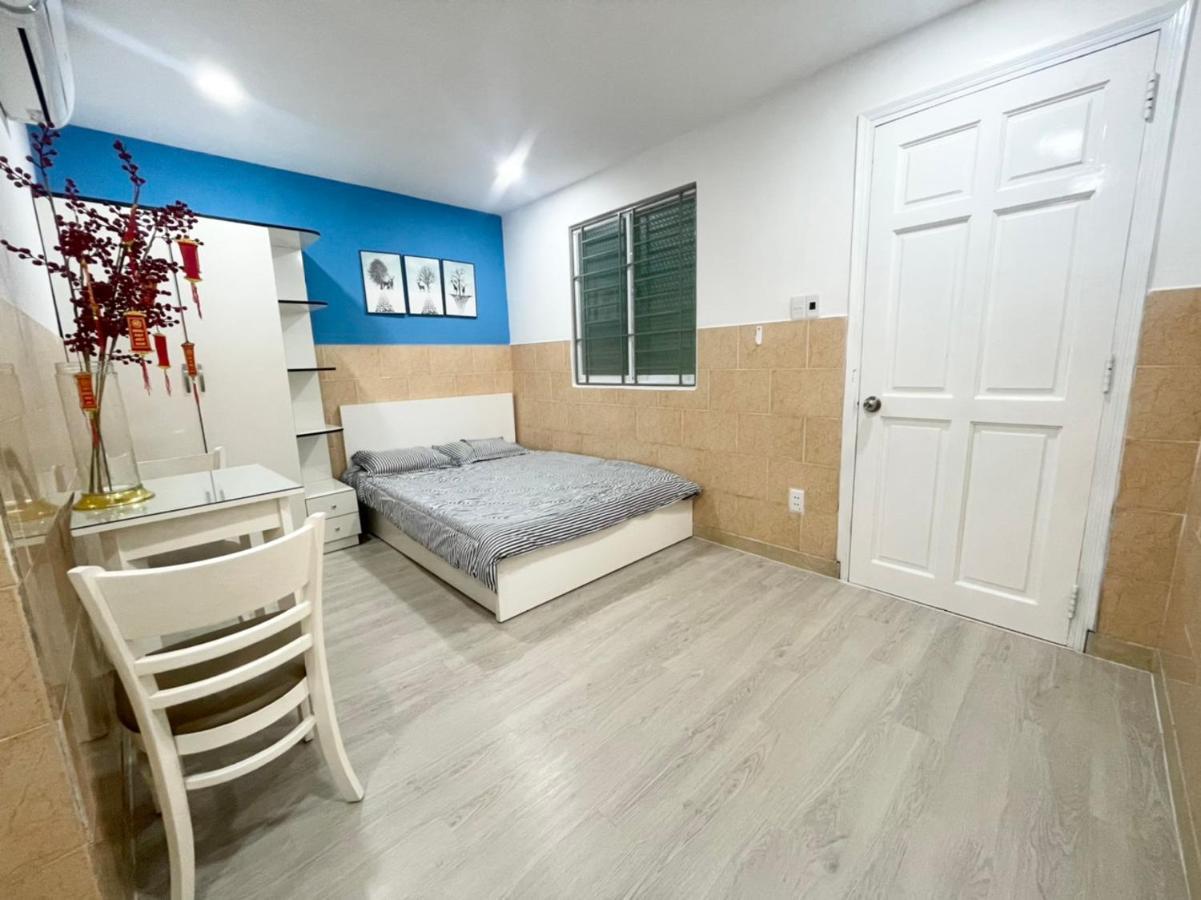 Dlux Bach Dang Aparthotel Ho Chi Minh City Bagian luar foto