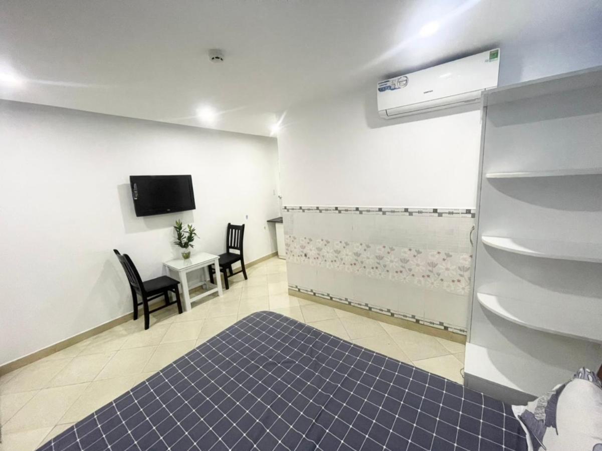 Dlux Bach Dang Aparthotel Ho Chi Minh City Bagian luar foto