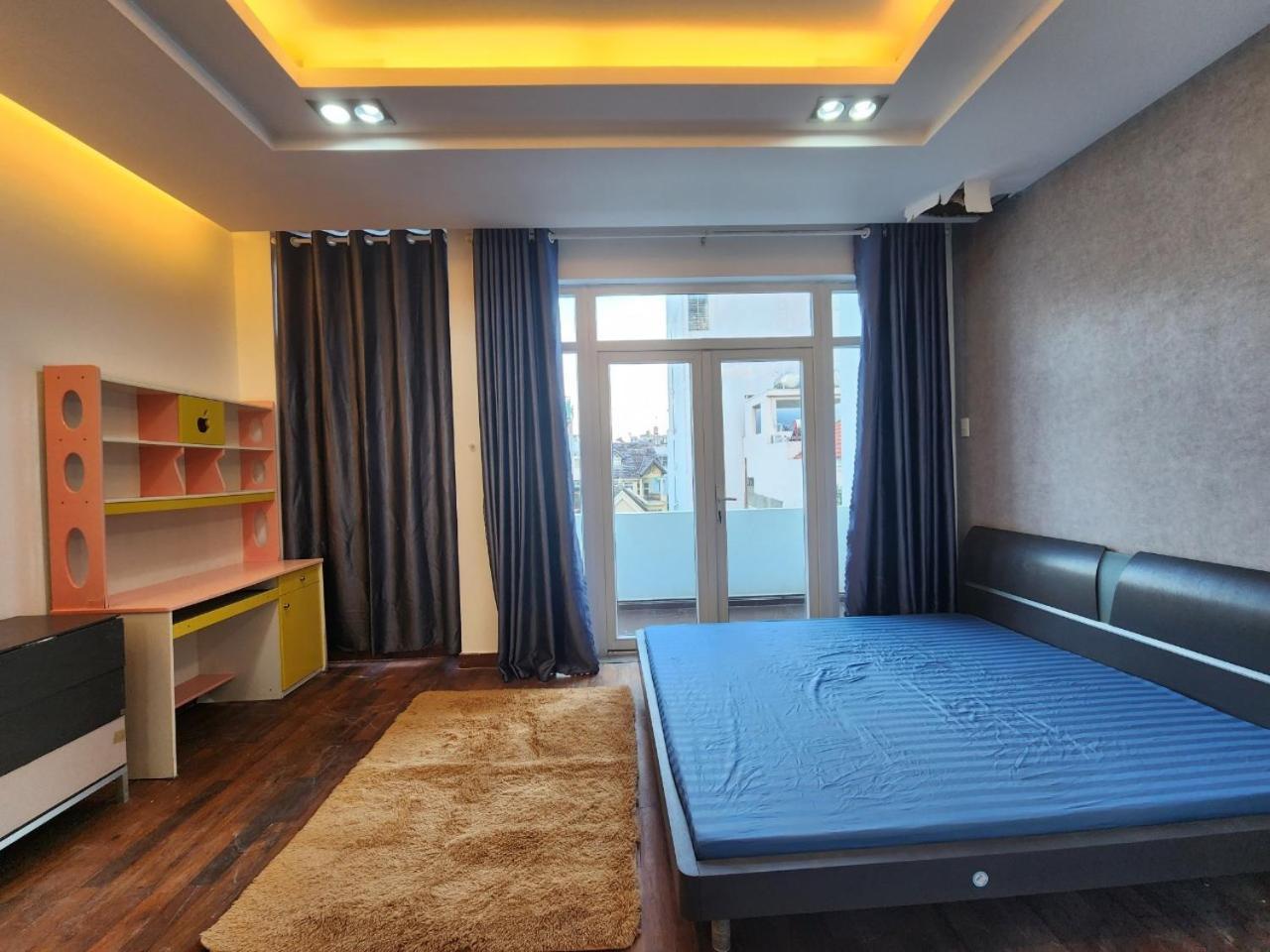 Dlux Bach Dang Aparthotel Ho Chi Minh City Bagian luar foto