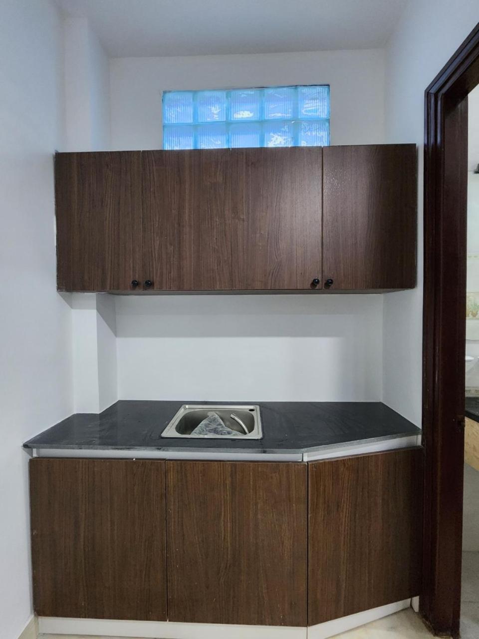 Dlux Bach Dang Aparthotel Ho Chi Minh City Bagian luar foto