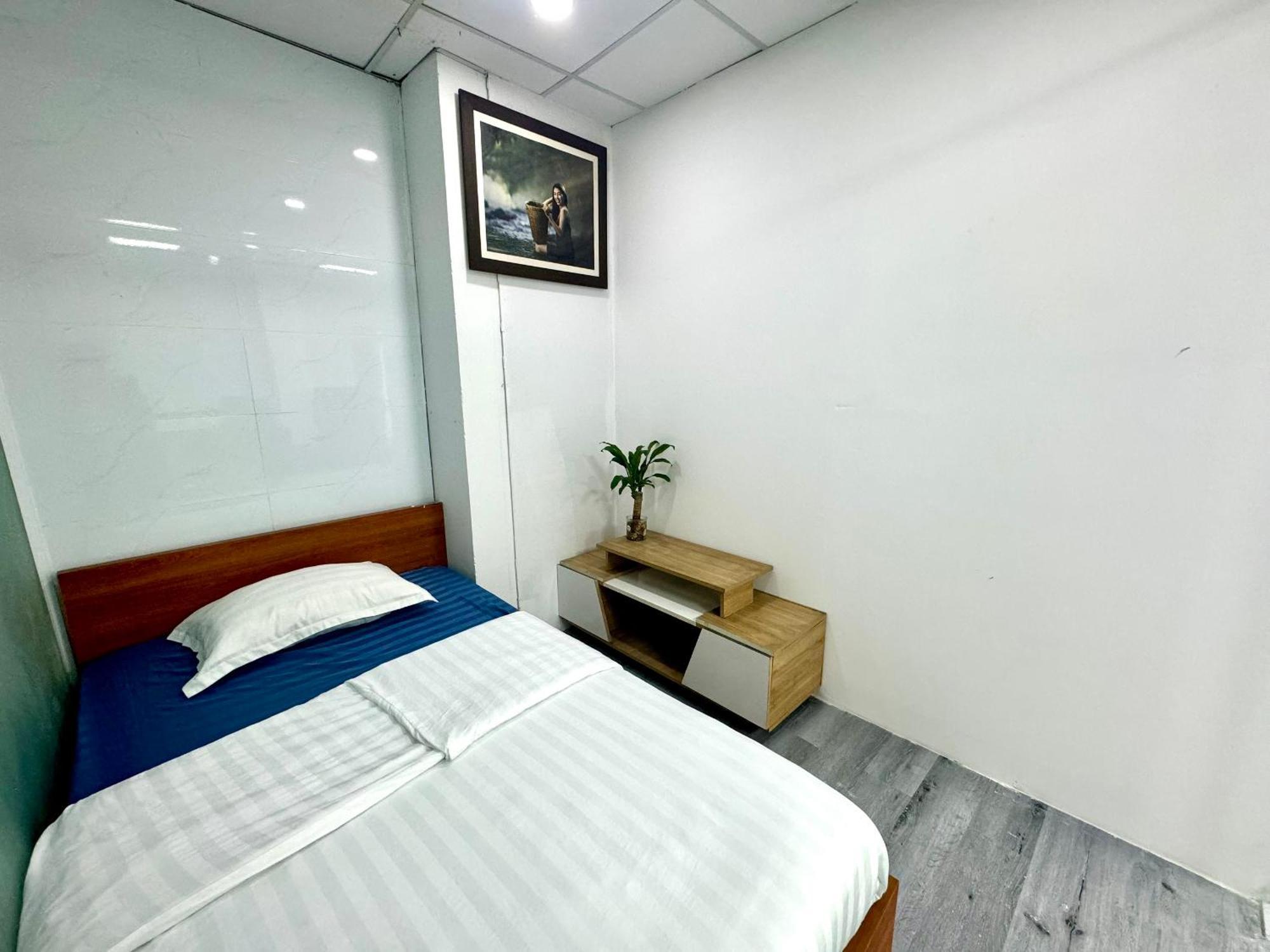 Dlux Bach Dang Aparthotel Ho Chi Minh City Bagian luar foto