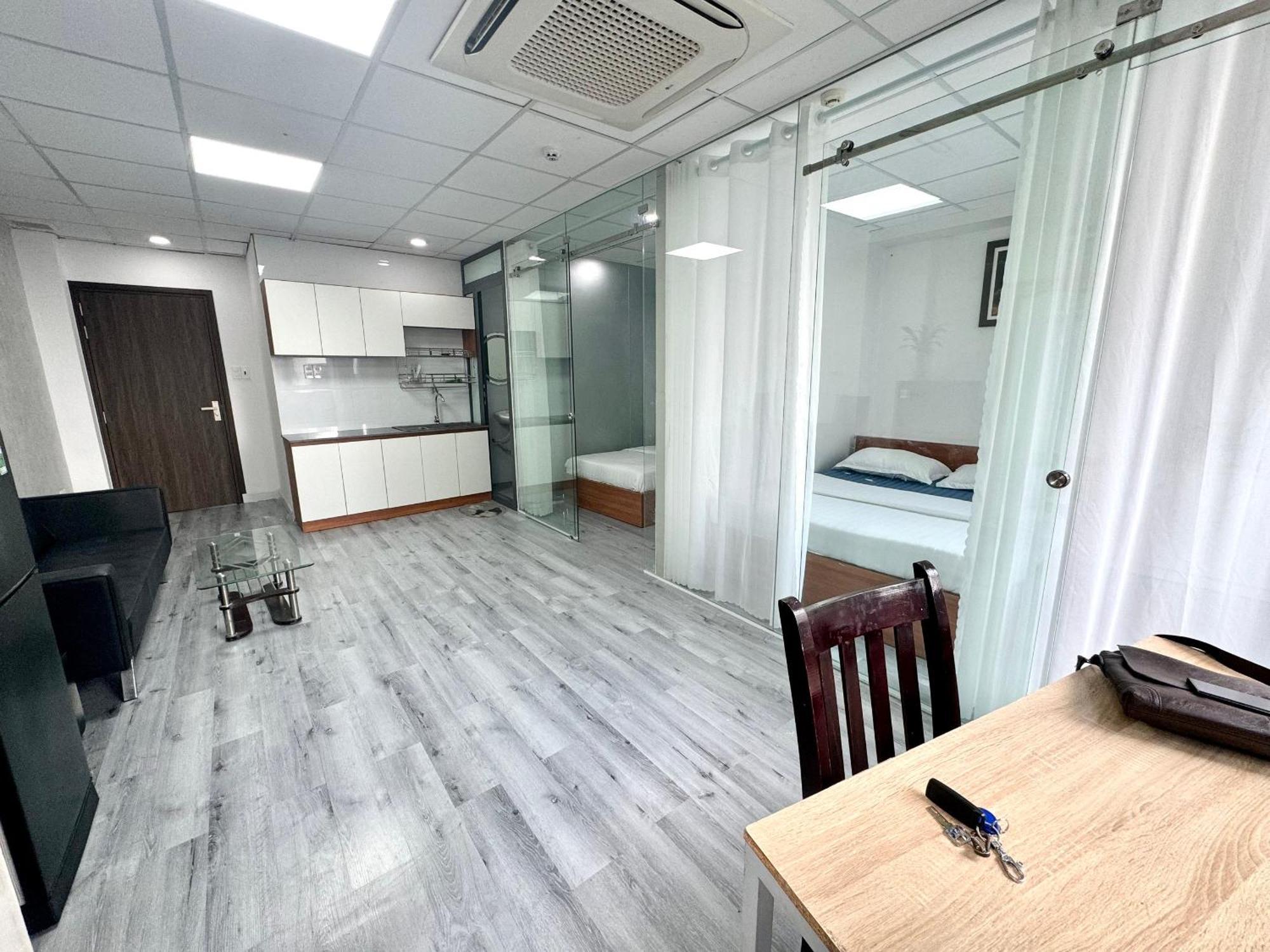 Dlux Bach Dang Aparthotel Ho Chi Minh City Bagian luar foto
